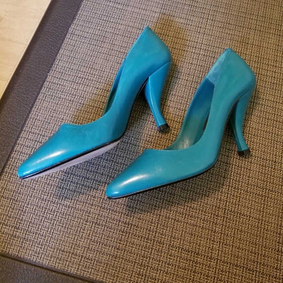 KENNETH COLE Teal Leather Heels (Size 6B) - Picture 4 of 14
